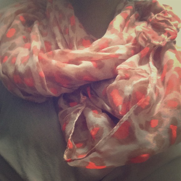 Pink cheetah print infinity scarf