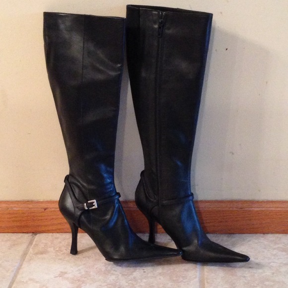 🎉🎊 Reduced! 💕NEW Black Leather boots