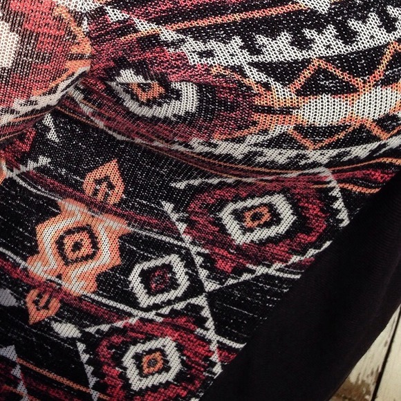 π Tribal Print Cardigan - Picture 4 of 4