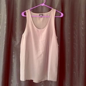 Chic trendy Mossimo nude tank