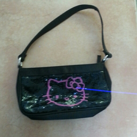 Hello kitty purse