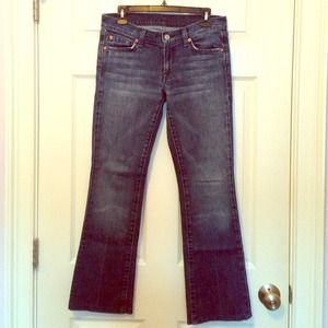✨SALE✨7 for all Mankind Bootcut Jeans 27 SHORT