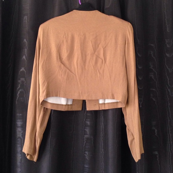 Unique Christopher & Banks cropped jacket - Picture 2 of 2