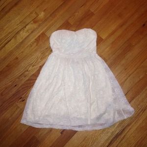 Creme Lace Strapless Dress