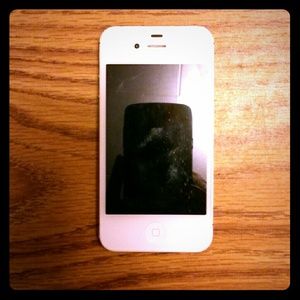 APPLE IPHONE 4S