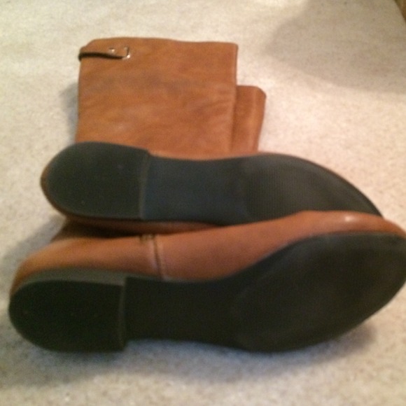 Camel Brown Leather Knee-High Boots - Picture 4 of 4