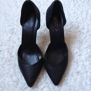 Aldo Embossed snakeskin stilettos