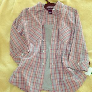 Xhilaration ladies medium button front 1/4 sleeves