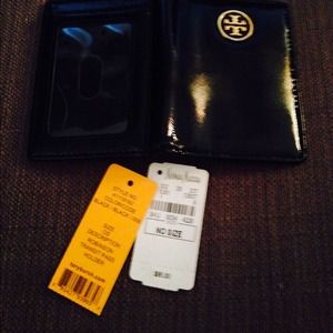Tory Burch Passport Wallet