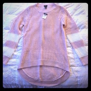 🔸SOLD🔸Pink and white oversized rue21 sweater