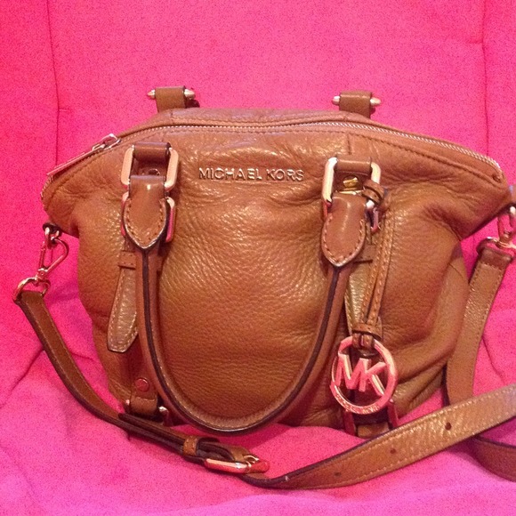 Authentic michael kors cross-body satchel purse.