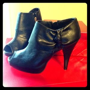 Black peep toe booties w/side zipper