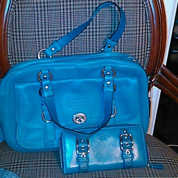Teal/blue coach purse and wallet