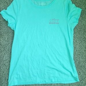 Vineyard Vines tee