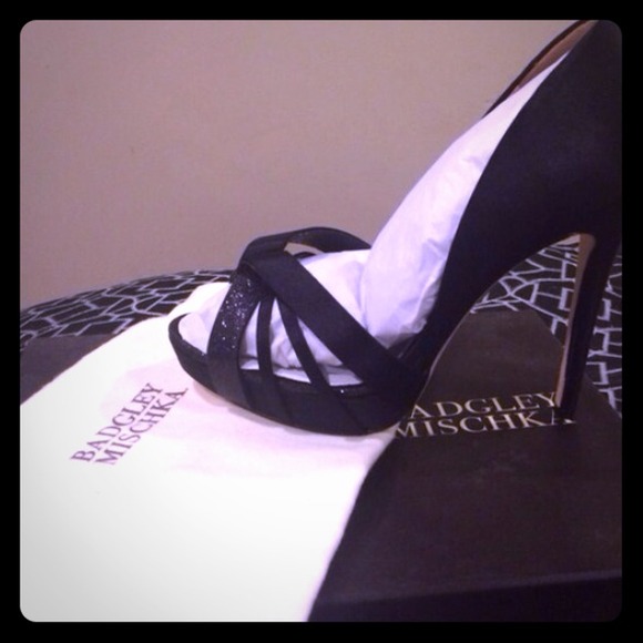 Brand New Badgley Mischka Evening Shoe👠
