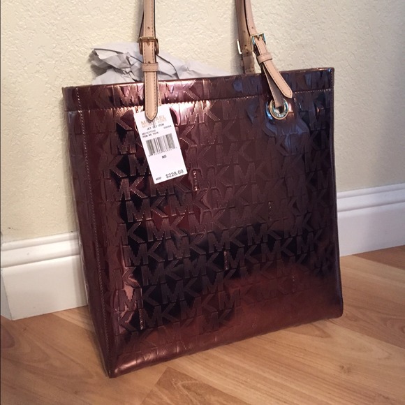 Michael Kors Rose Gold Handbag