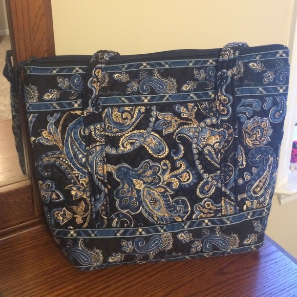 Vera Bradley tote NWOT!