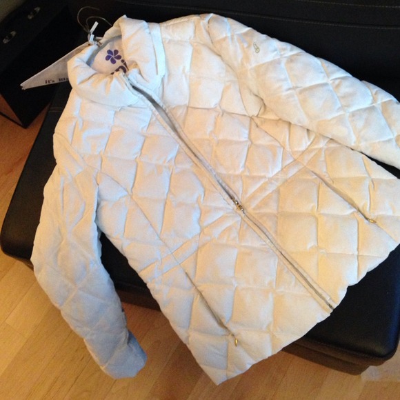 White down Guess jacket