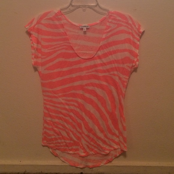 Express T-Shirt