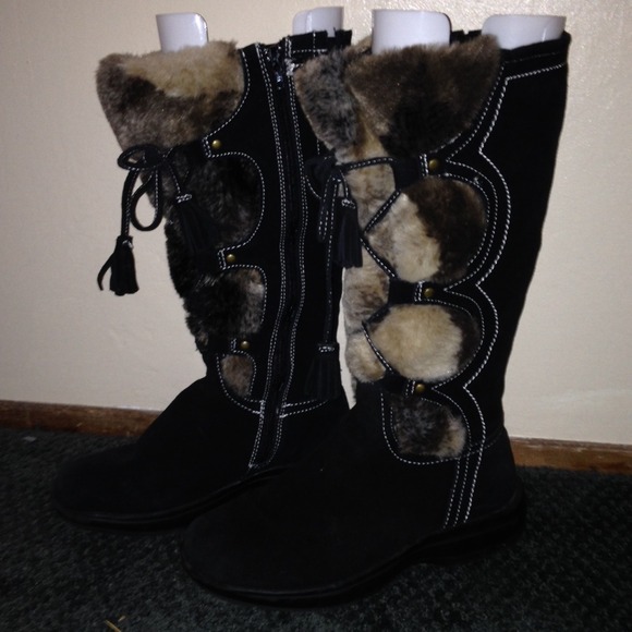 ️⚡️CLOSEOUT⚡️Faux Fur Winter Boots