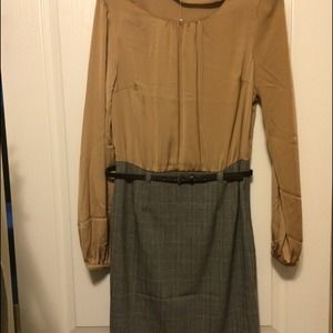 1-piece dress with belt