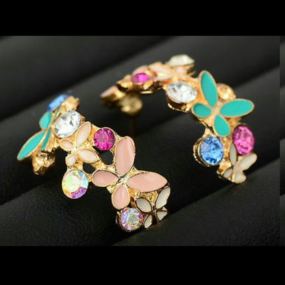 Elegant crystal rhinestone earstud earrings