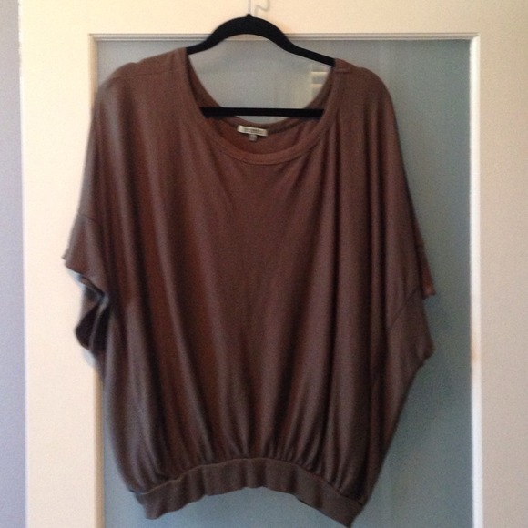 Army green relaxed fit t-shirt