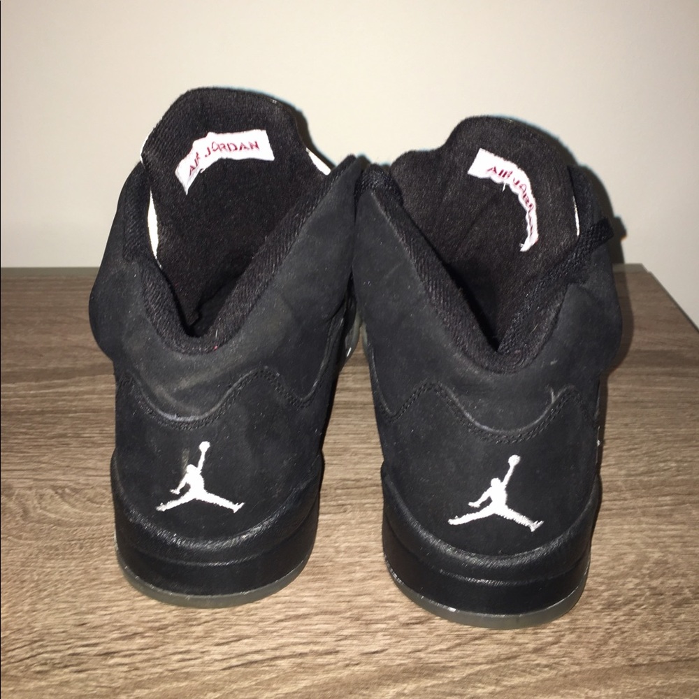 Jordan 5's Men 9.5 Black - Picture 4 of 5