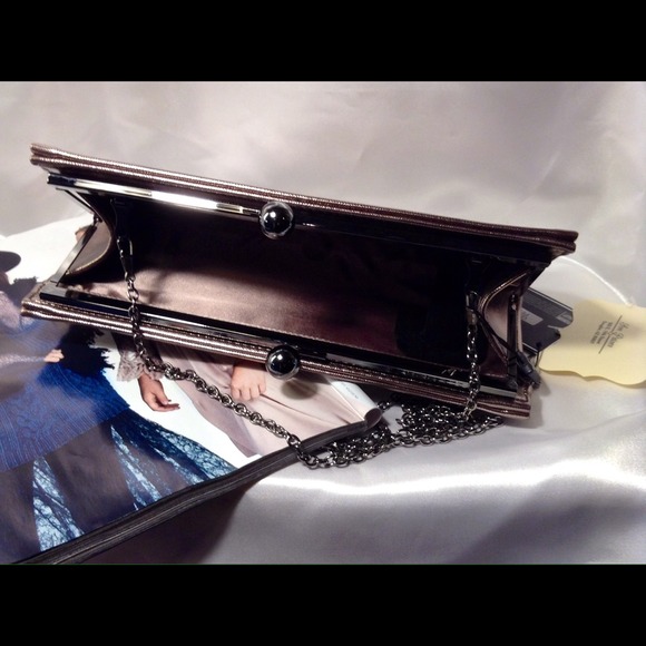 SOLD - Picture 3 of 3