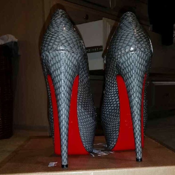 💥🎉👏🏻SOLD💥🎉👏🏻Christian Louboutin Lady Daf - Picture 3 of 4