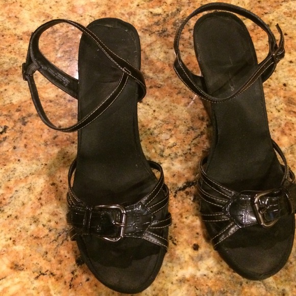 Black suede and leather sandals