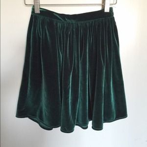 🚫SOLD🚫 American Apparel Stretch Velvet Skirt
