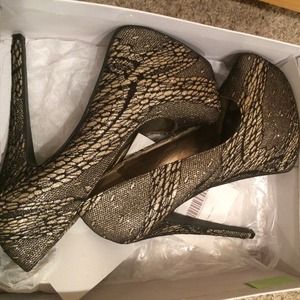 ‼️️SOLD ‼️