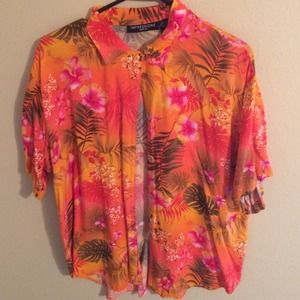 Oversized hawaiin button up