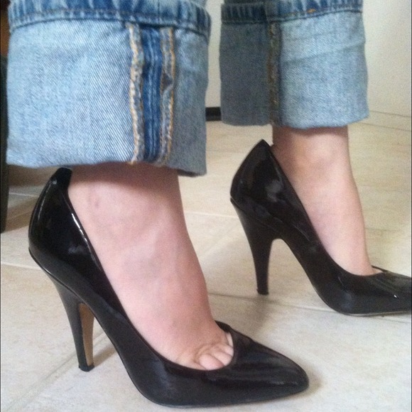 Host pick! Black stilettos
