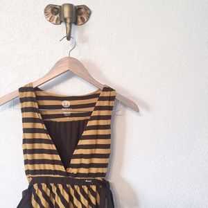 Element Striped Dress - Brown/Mustard
