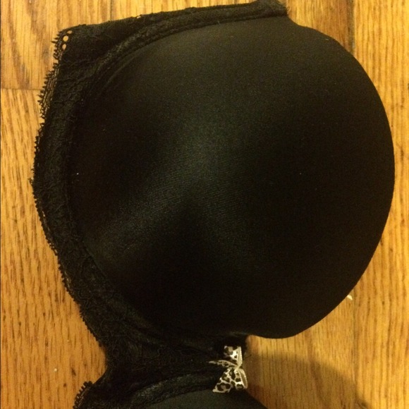 VS PINK Bra. - Picture 2 of 4