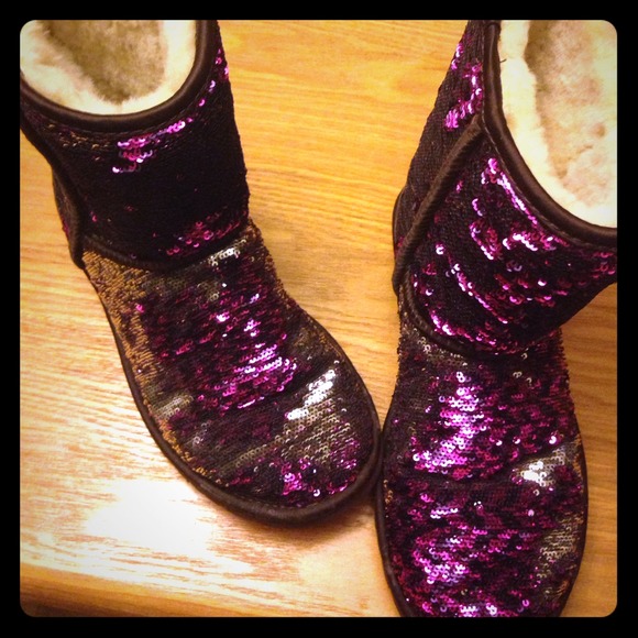 Like new purple sequin Ugg boots