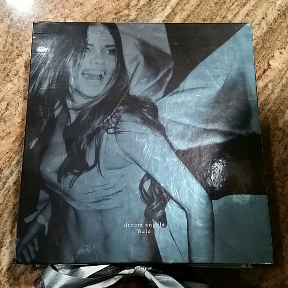 Dream Angels Perfume Set