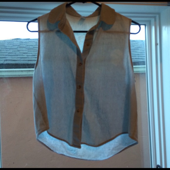 American apparel denim sleeveless crop button-up