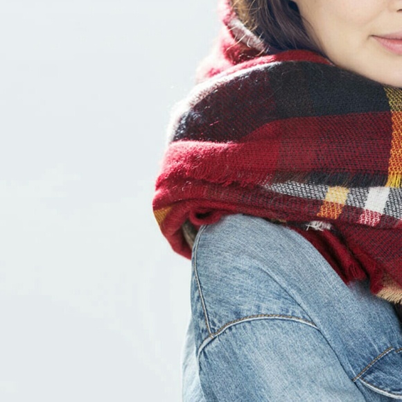 Zara scarf - Picture 3 of 3