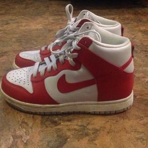 Nike Dunks 1's