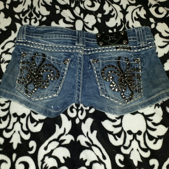 Miss Me Denim - Miss Me embellished shorts