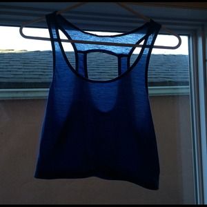 UNAVAILABLE Keyhole back tank