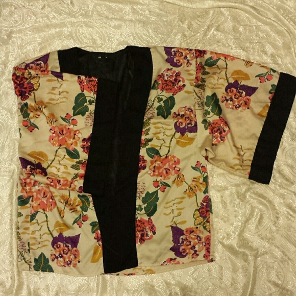H&M cover up
