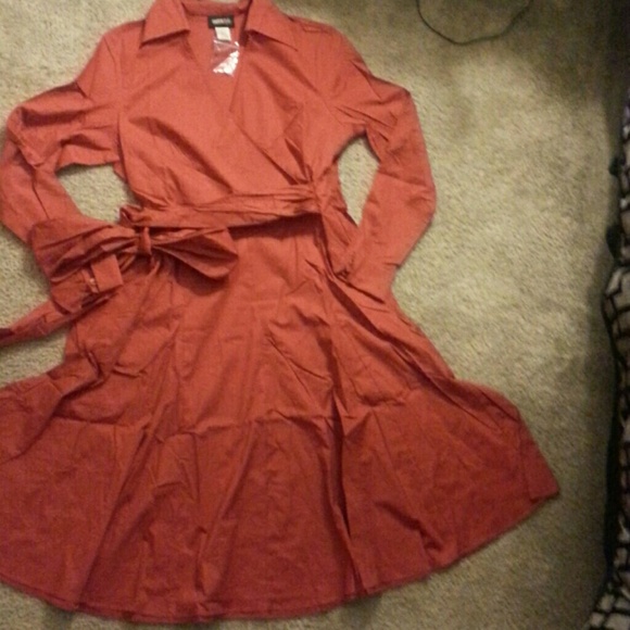 Rust colored wrap dress/just took out package