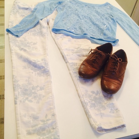American Eagle Printed Jeans - White & Lt. Blue