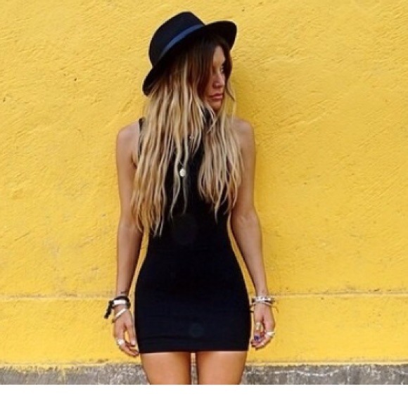 SOLD***Cross-back dress