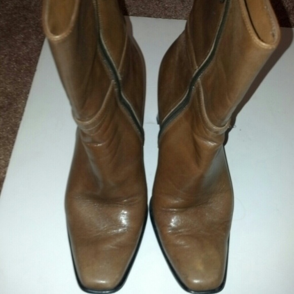 Zaza European brown Leather  boots - Picture 3 of 4