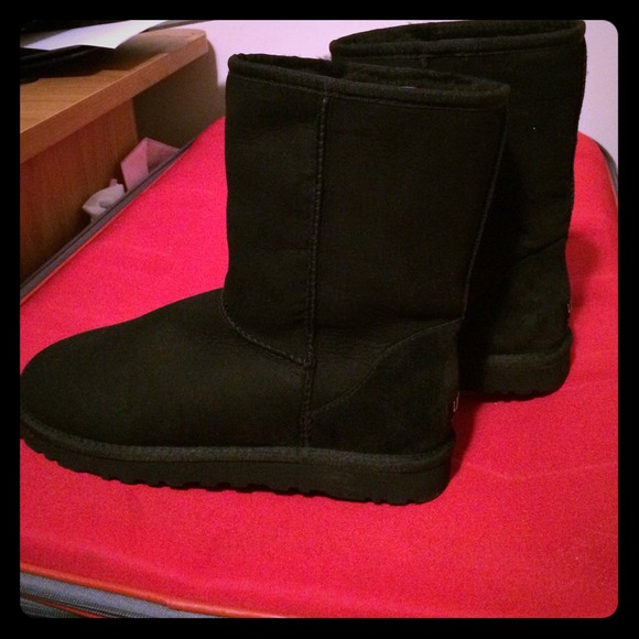 Black Uggs - Negotiable